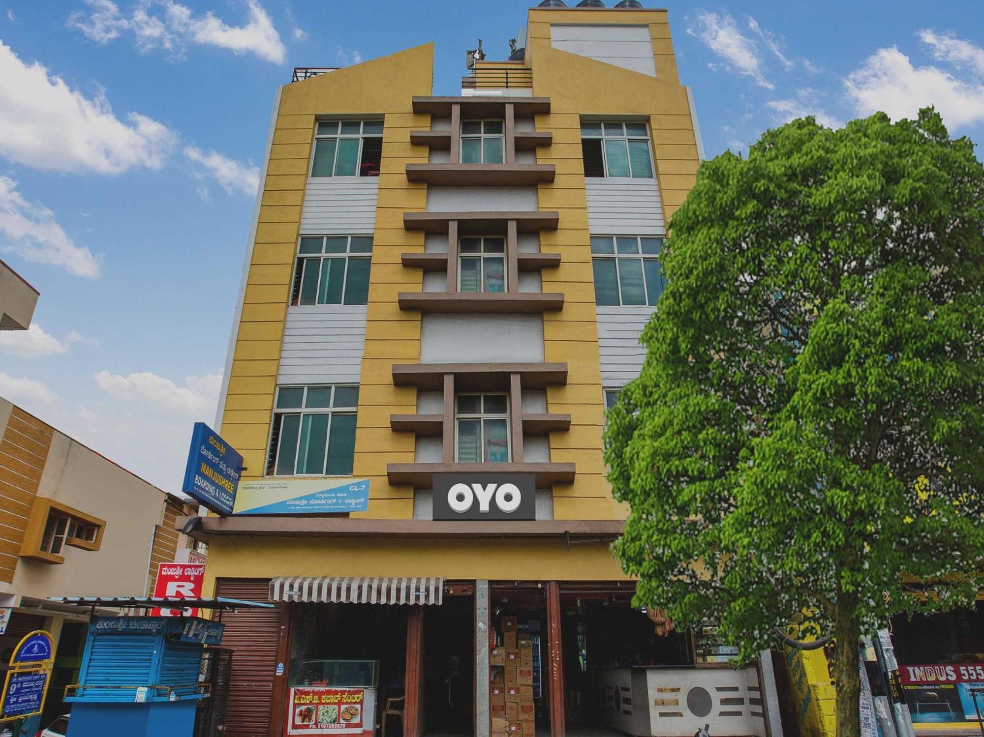 Hotel O Manjushree Boarding & Lodging Nearby Dr.Br Ambedkar Stadium Basveshwar Nagar Bangalore Esterno foto
